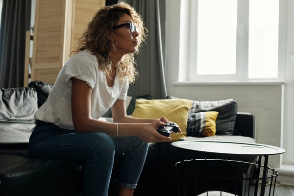 Quel est le rôle des festivals de cinéma dans la promotion des films indépendants ?