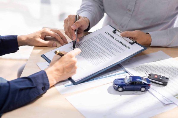 Assurance auto pas chère : est-il possible de résilier le contrat ?